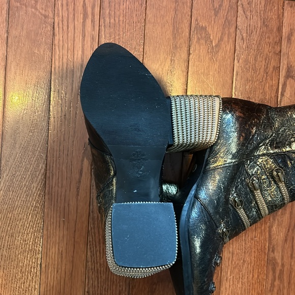 Papucei Ladies Boots - Picture 16 of 17